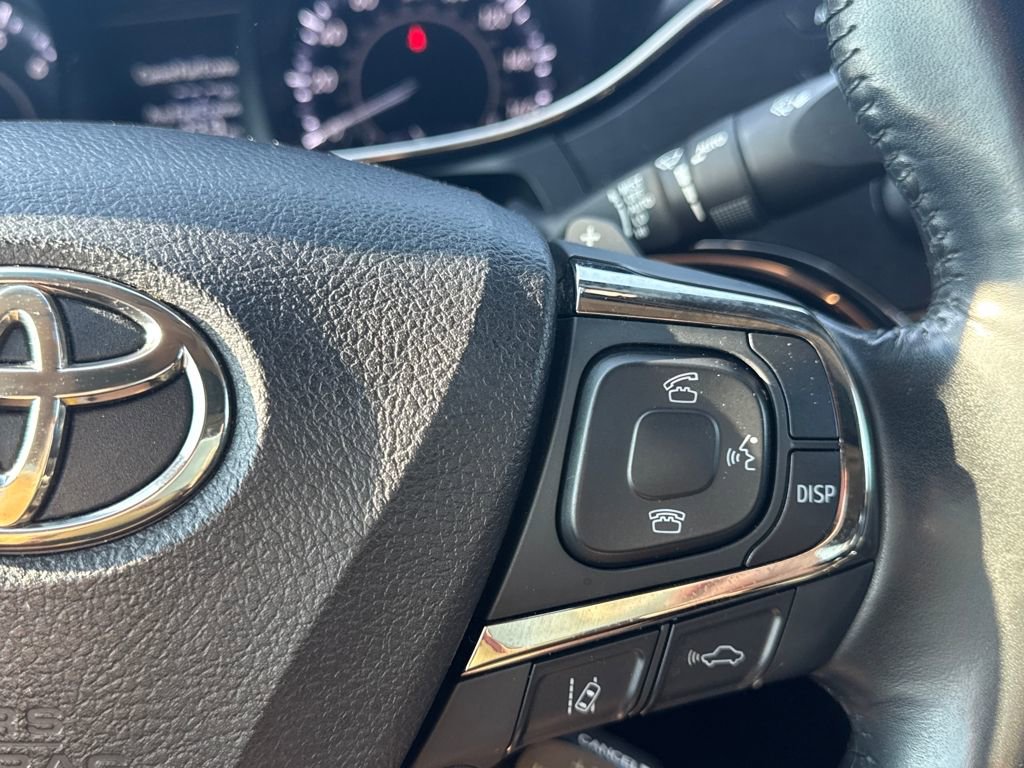 Used 2018 Toyota Avalon Limited w/ All Weather Liner Package image 41