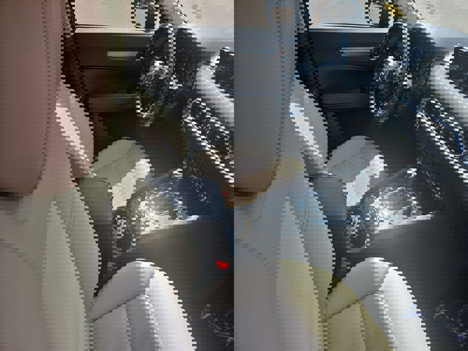 Used 2020 MAZDA CX-5 Touring image 10