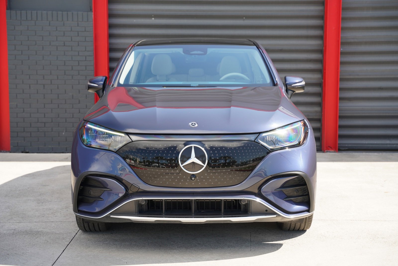 Used 2023 Mercedes-Benz EQE 500 4MATIC SUV image 2