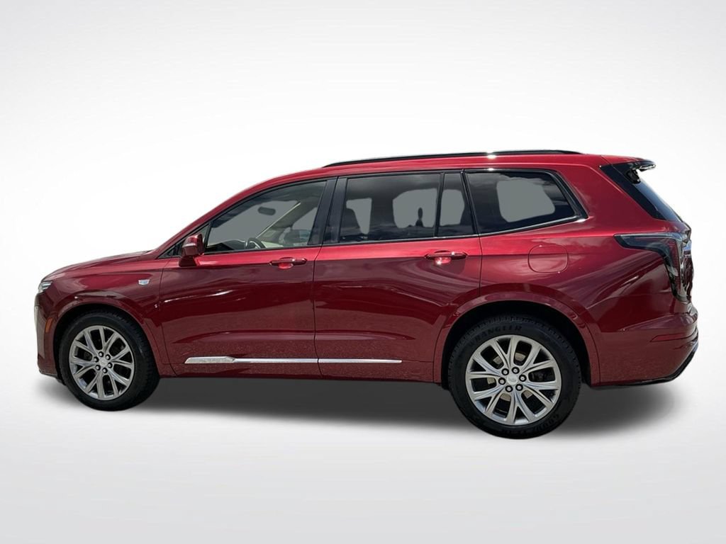 Used 2020 Cadillac XT6 Sport w/ Platinum Package AWD/4WD image 4