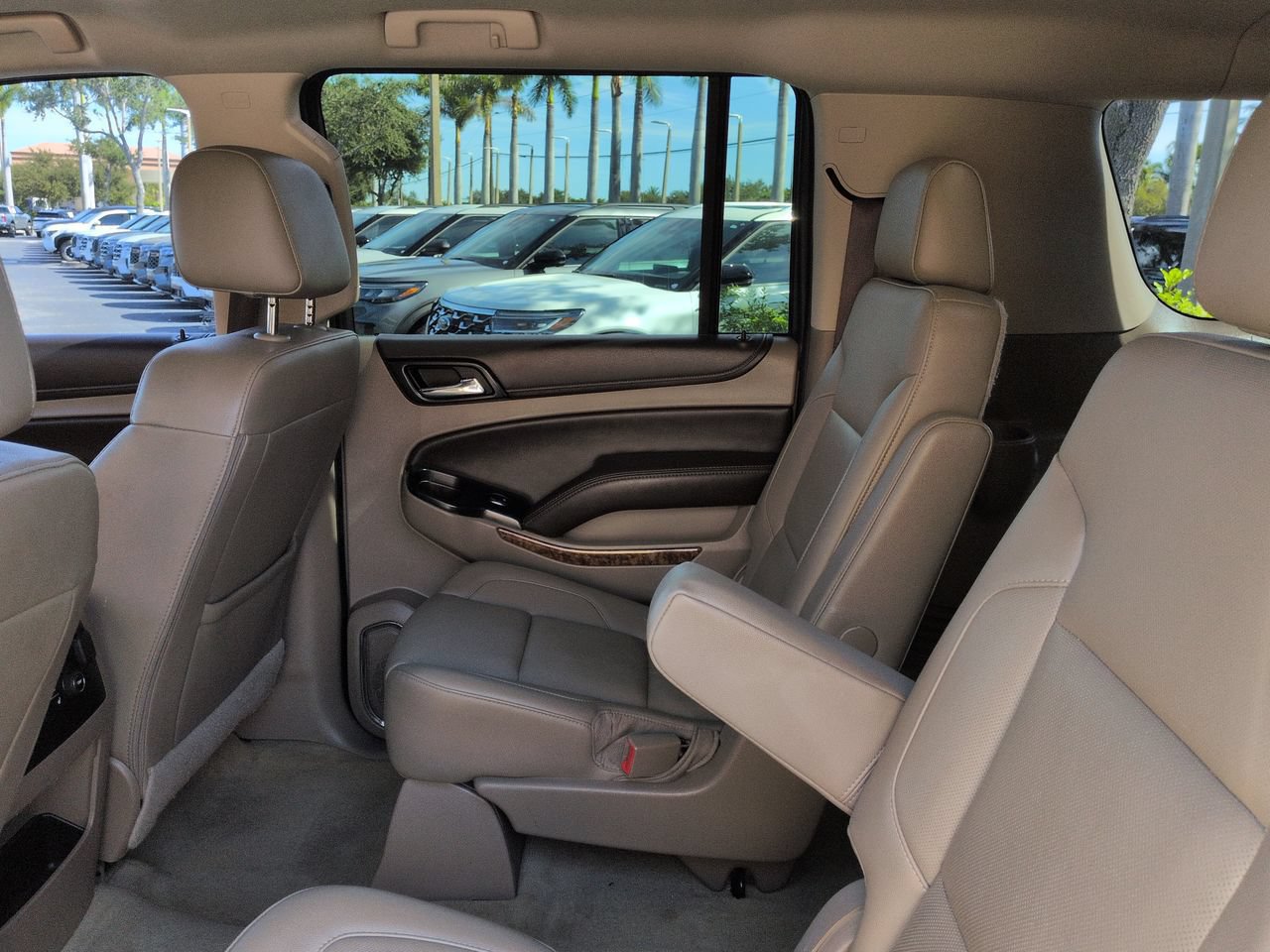 Used 2018 Chevrolet Suburban Premier w/ Max Trailering Package AWD/4WD image 14