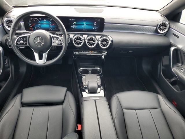 Used 2022 Mercedes-Benz CLA 250 image 26