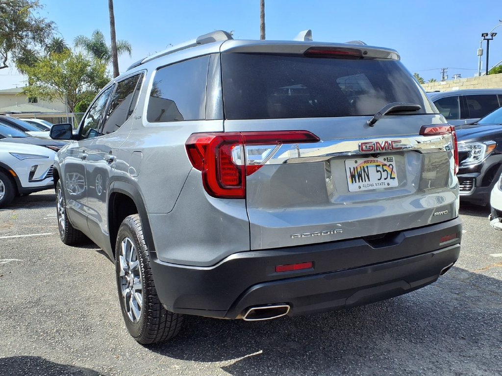 Used 2023 GMC Acadia SLT AWD/4WD image 3