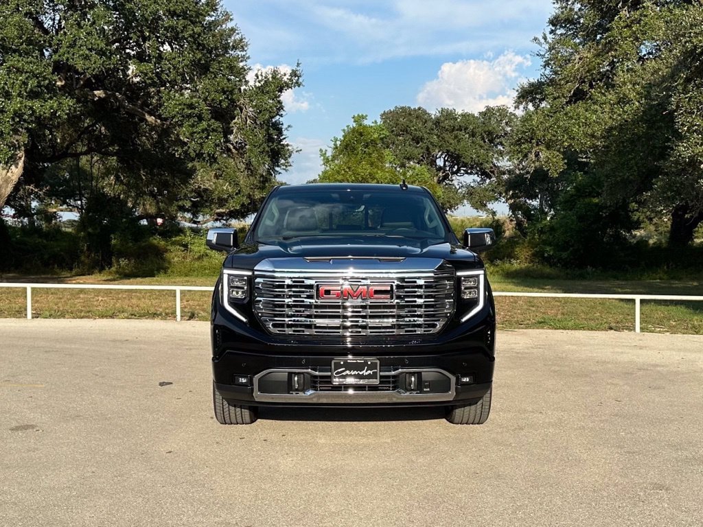 New 2026 GMC Sierra 1500 Denali AWD/4WD image 2