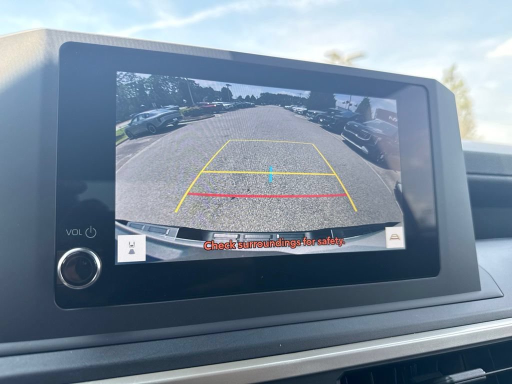 Used 2025 Toyota Tacoma SR w/ SR Upgrade Package RWD image 13