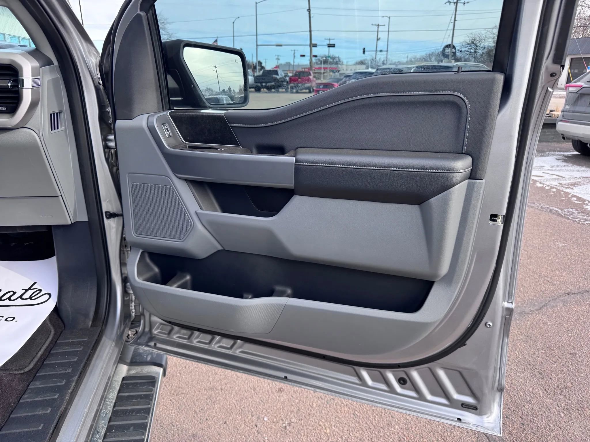 Used 2021 Ford F150 XLT w/ Equipment Group 302A High image 17