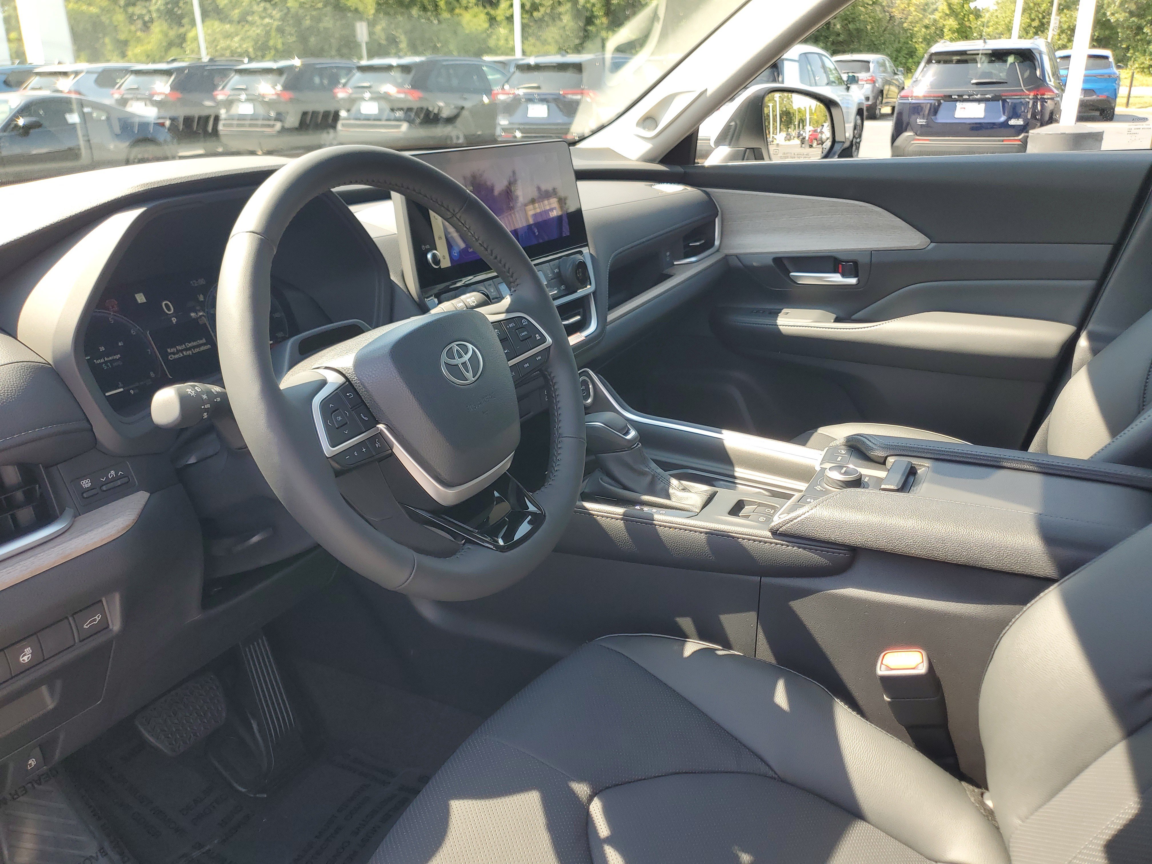 New 2026 Toyota Grand Highlander AWD image 19