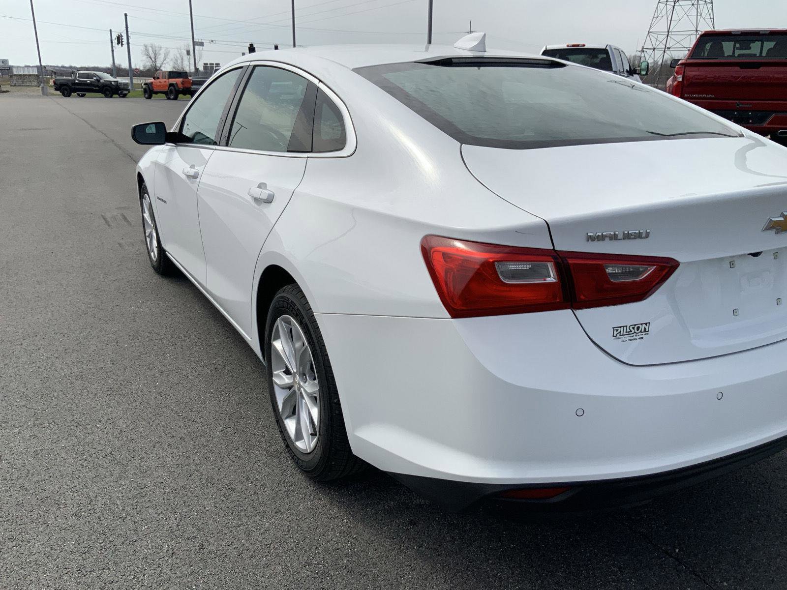 Used 2024 Chevrolet Malibu LT image 13