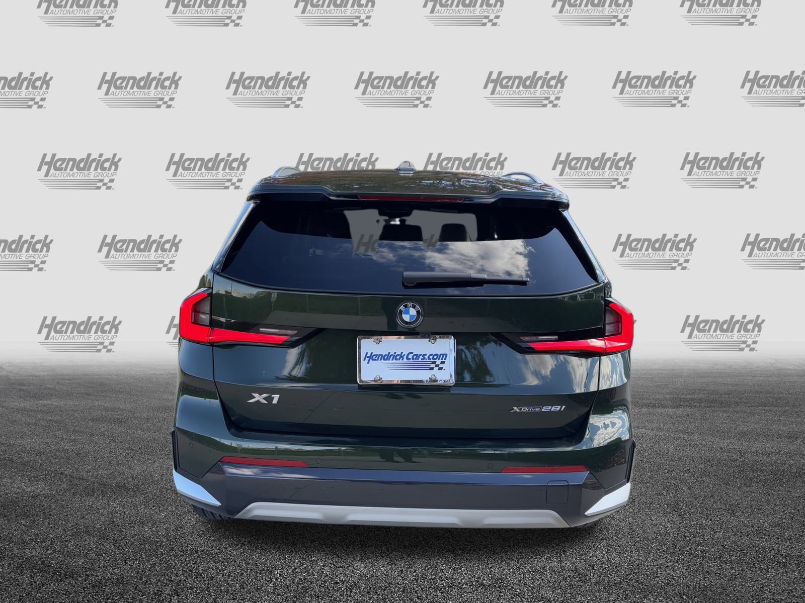 Certified 2025 BMW X1 xDrive28i w/ Technology Package image 9