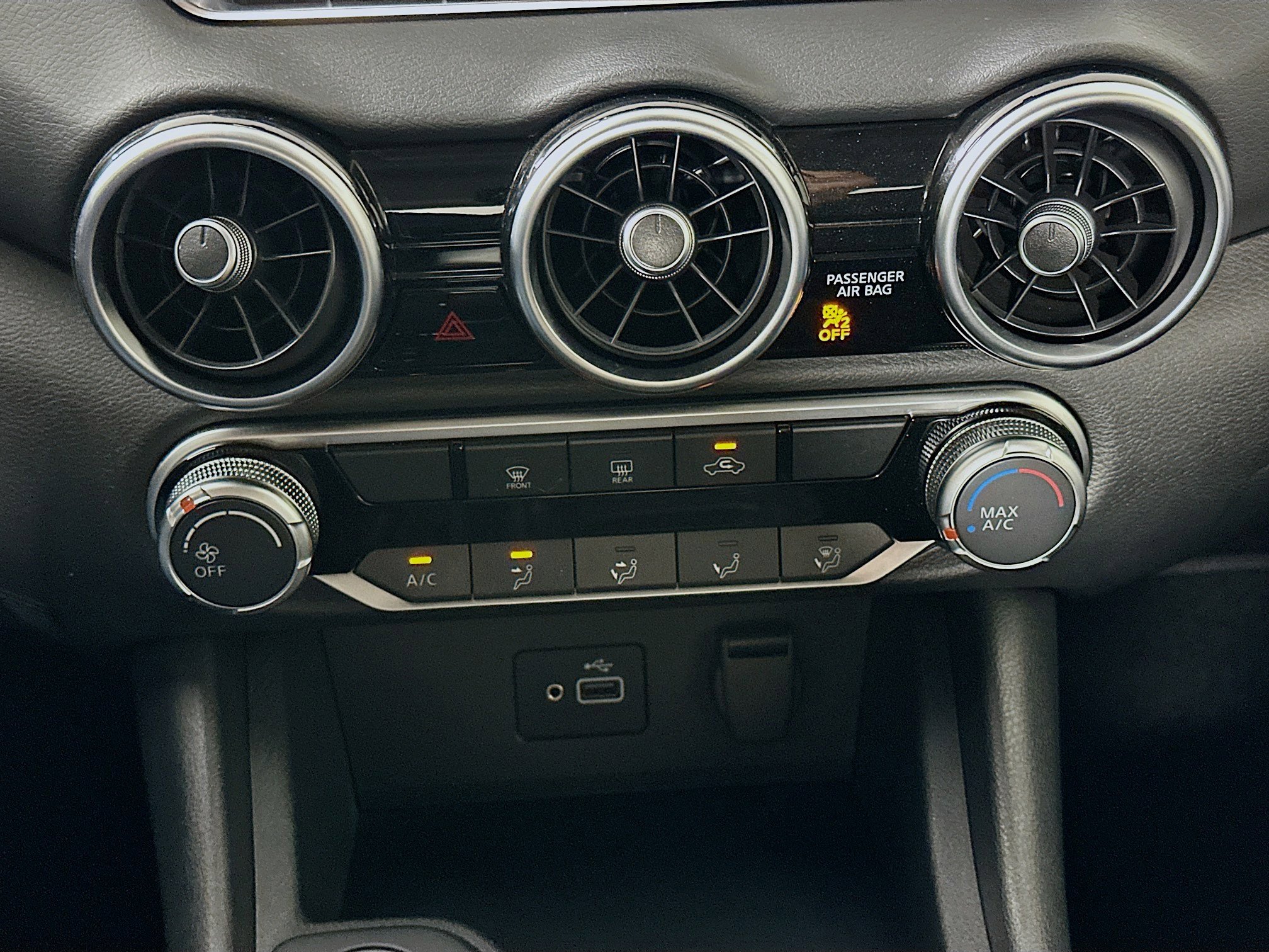 Used 2023 Nissan Sentra S image 22