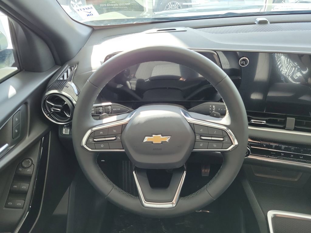 New 2026 Chevrolet Equinox LT w/ Safety and Technology Package image 21