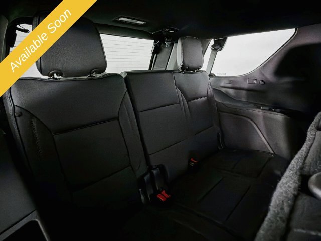 Used 2025 GMC Yukon Denali AWD/4WD image 27