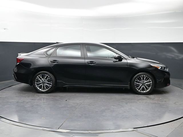 Used 2024 Kia Forte GT-Line FWD image 4