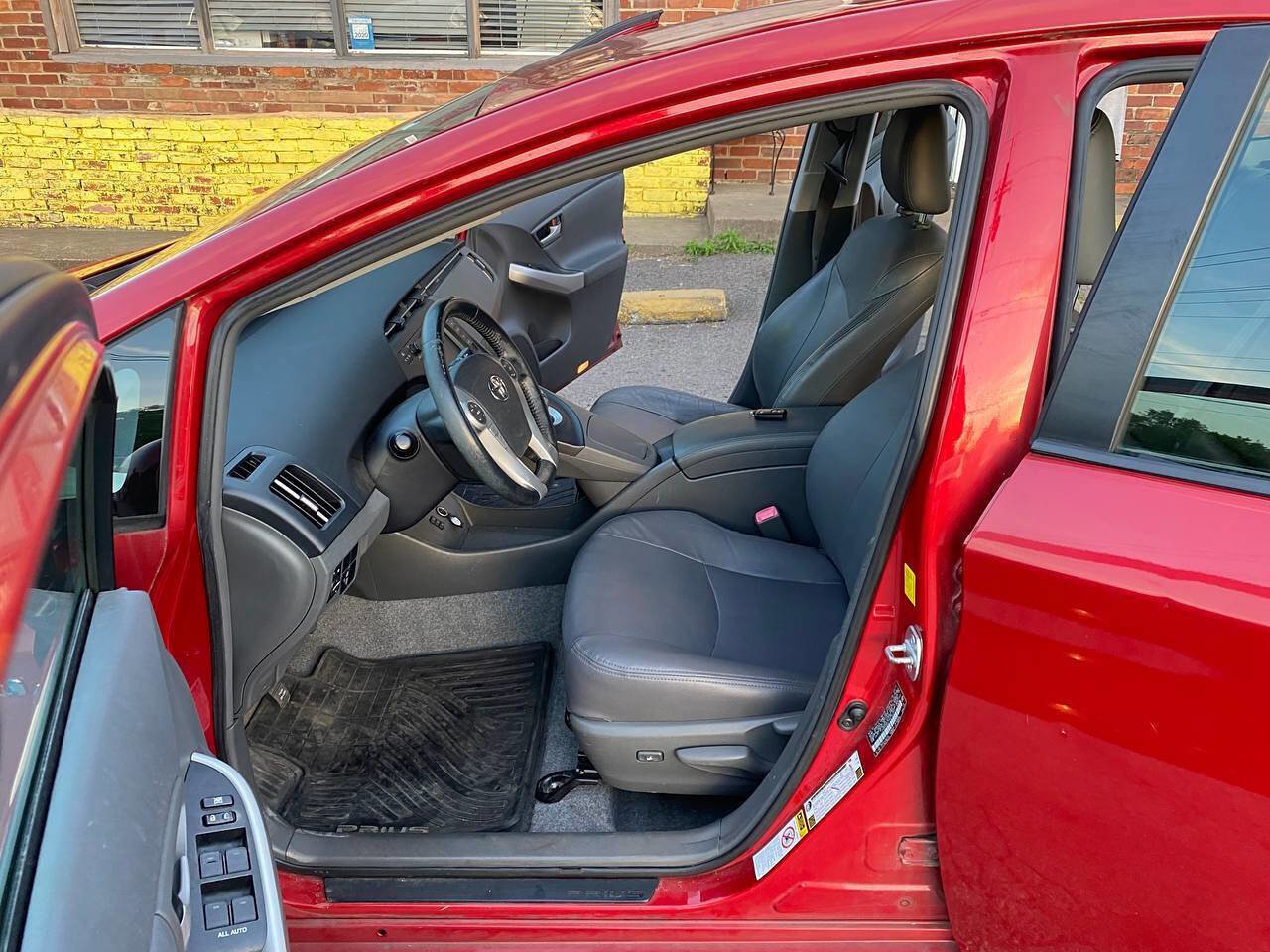 Used 2010 Toyota Prius One FWD image 10