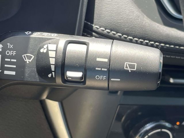 Used 2021 Nissan Rogue S FWD image 31