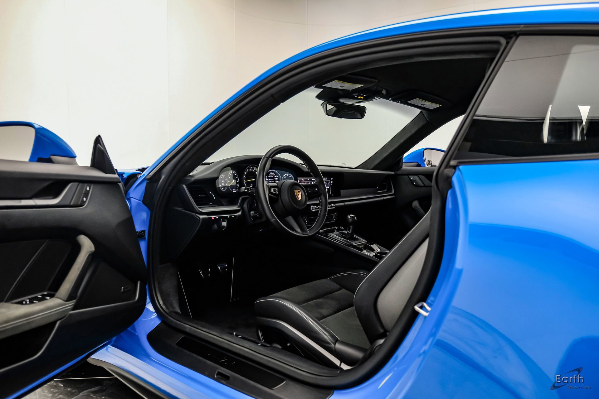 Used 2022 Porsche 911 GT3 RWD image 41