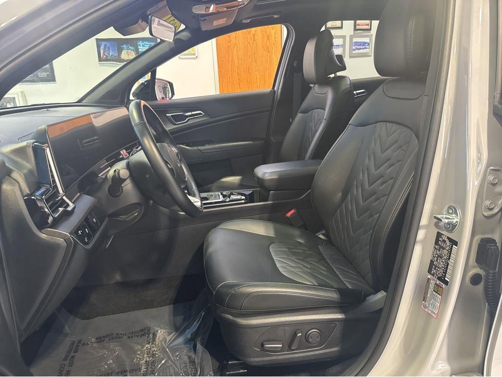 Used 2024 Kia Sportage X-Line w/ X-Line Premium Package AWD/4WD image 4