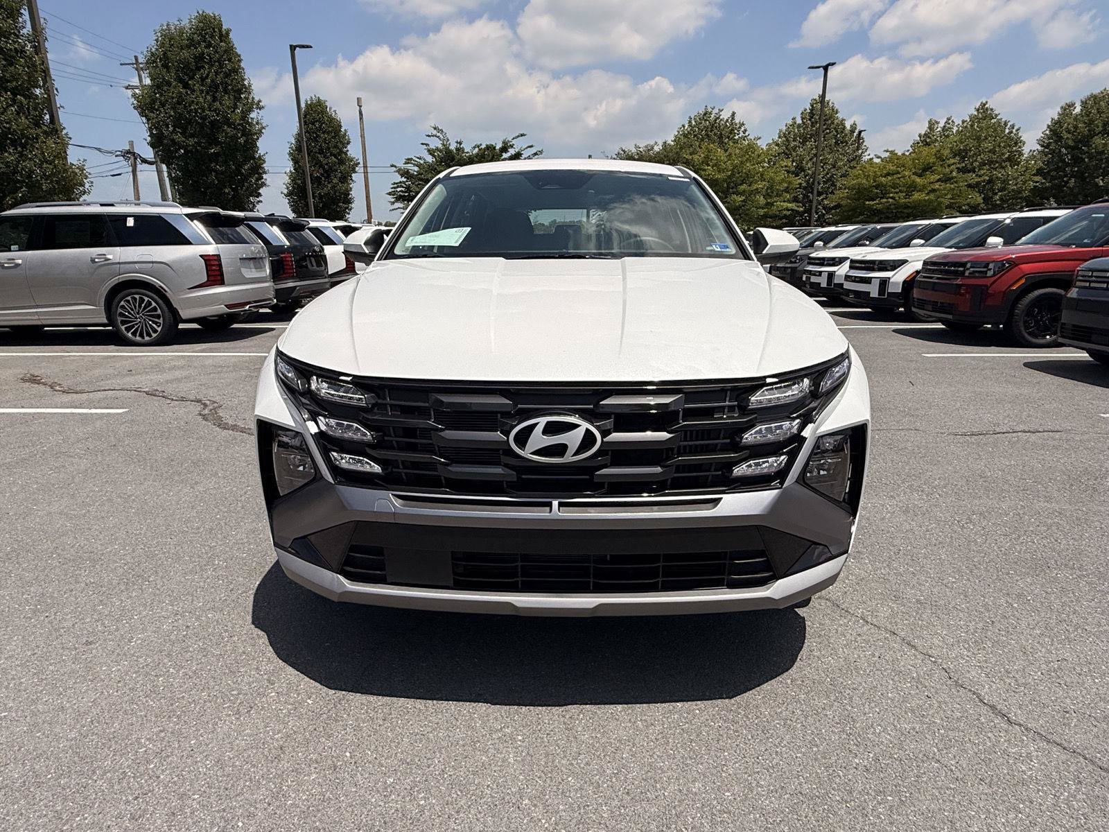 New 2026 Hyundai Tucson Blue SE AWD/4WD image 3