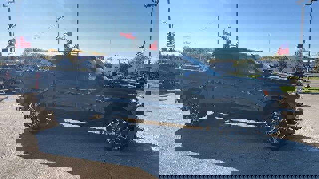 New 2026 Chevrolet Silverado 1500 LT image 2