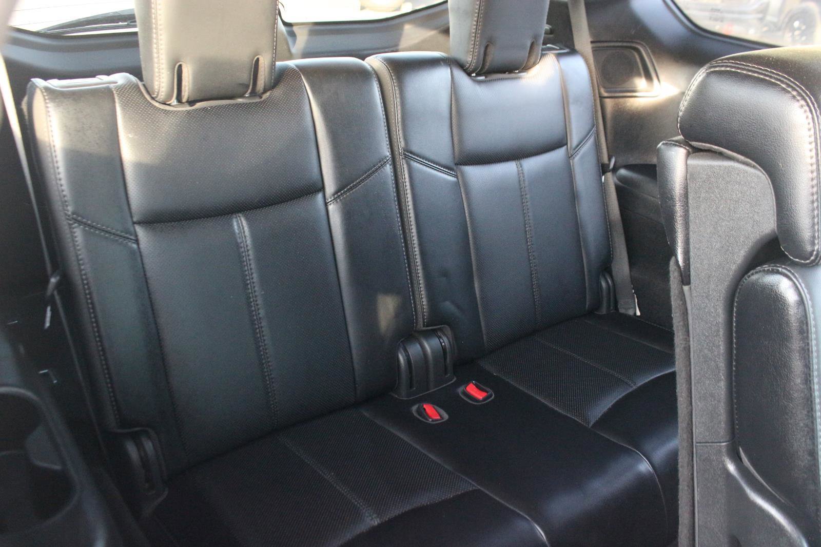 Used 2020 Nissan Pathfinder Platinum image 40