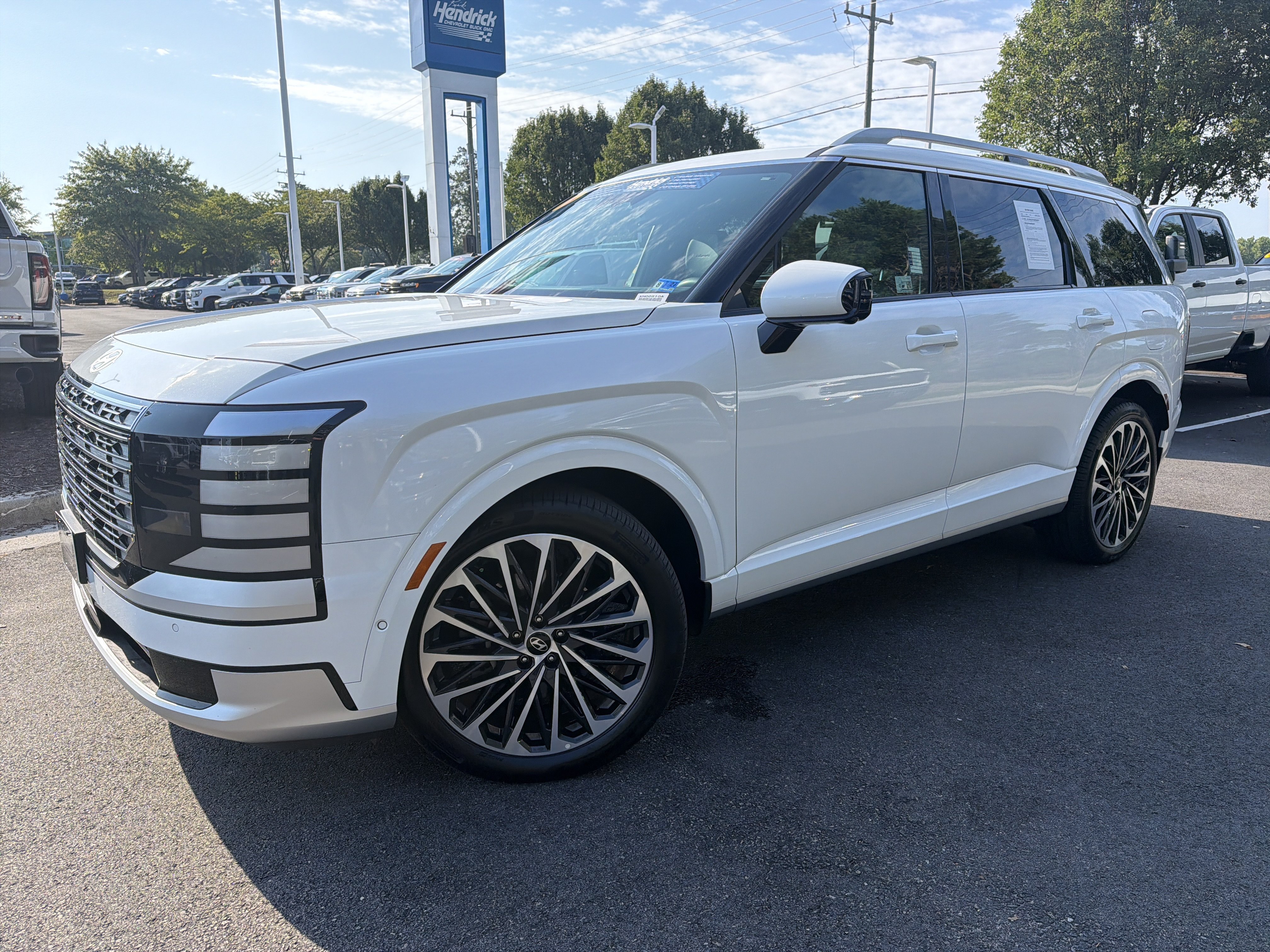 Used 2026 Hyundai Palisade Calligraphy AWD/4WD image 5