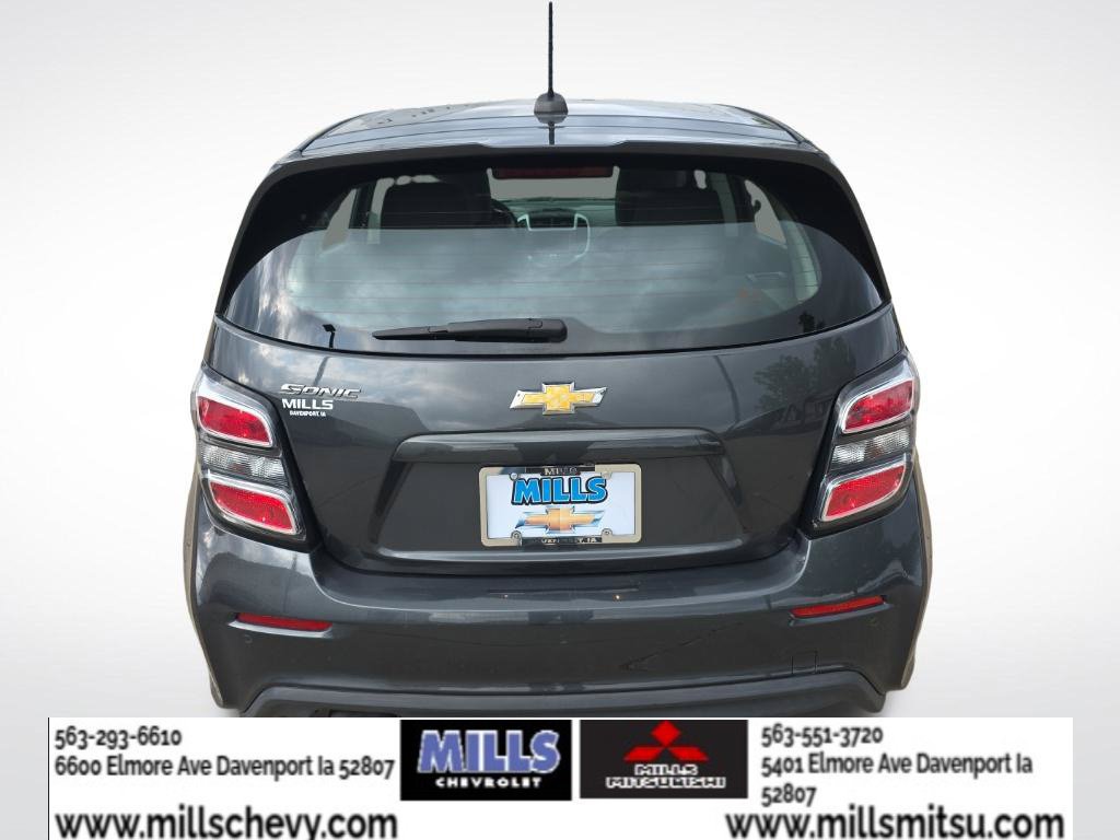 Used 2020 Chevrolet Sonic LT FWD image 4