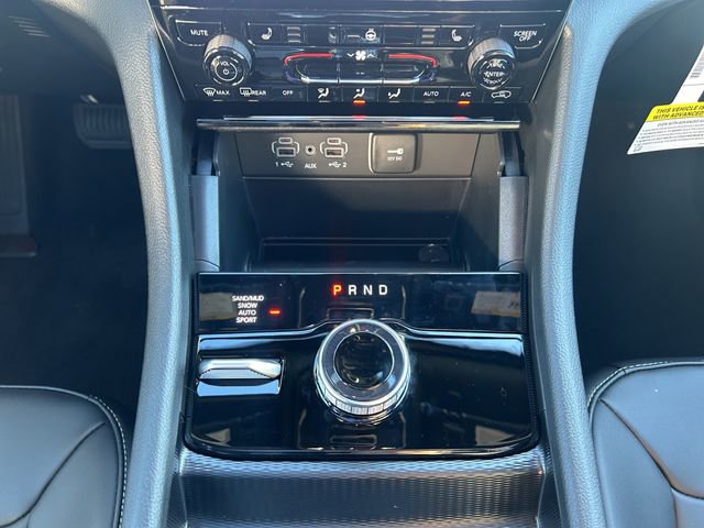 New 2025 Jeep Grand Cherokee Limited image 15