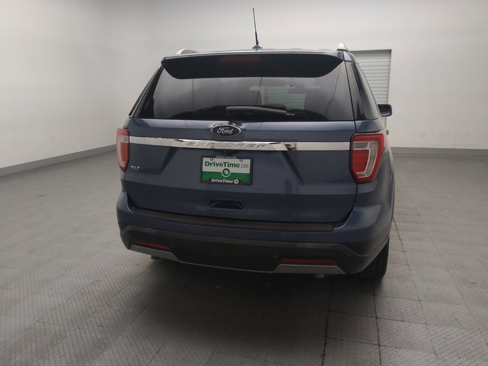 Used 2019 Ford Explorer XLT w/ Equipment Group 202A FWD image 7