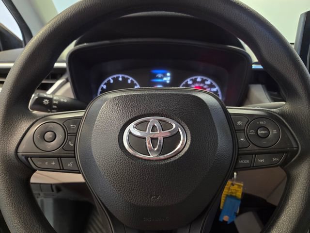 Used 2023 Toyota Corolla Cross L FWD image 24