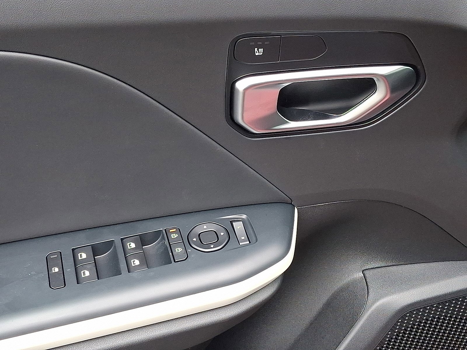 New 2025 Kia K4 GT-Line image 11