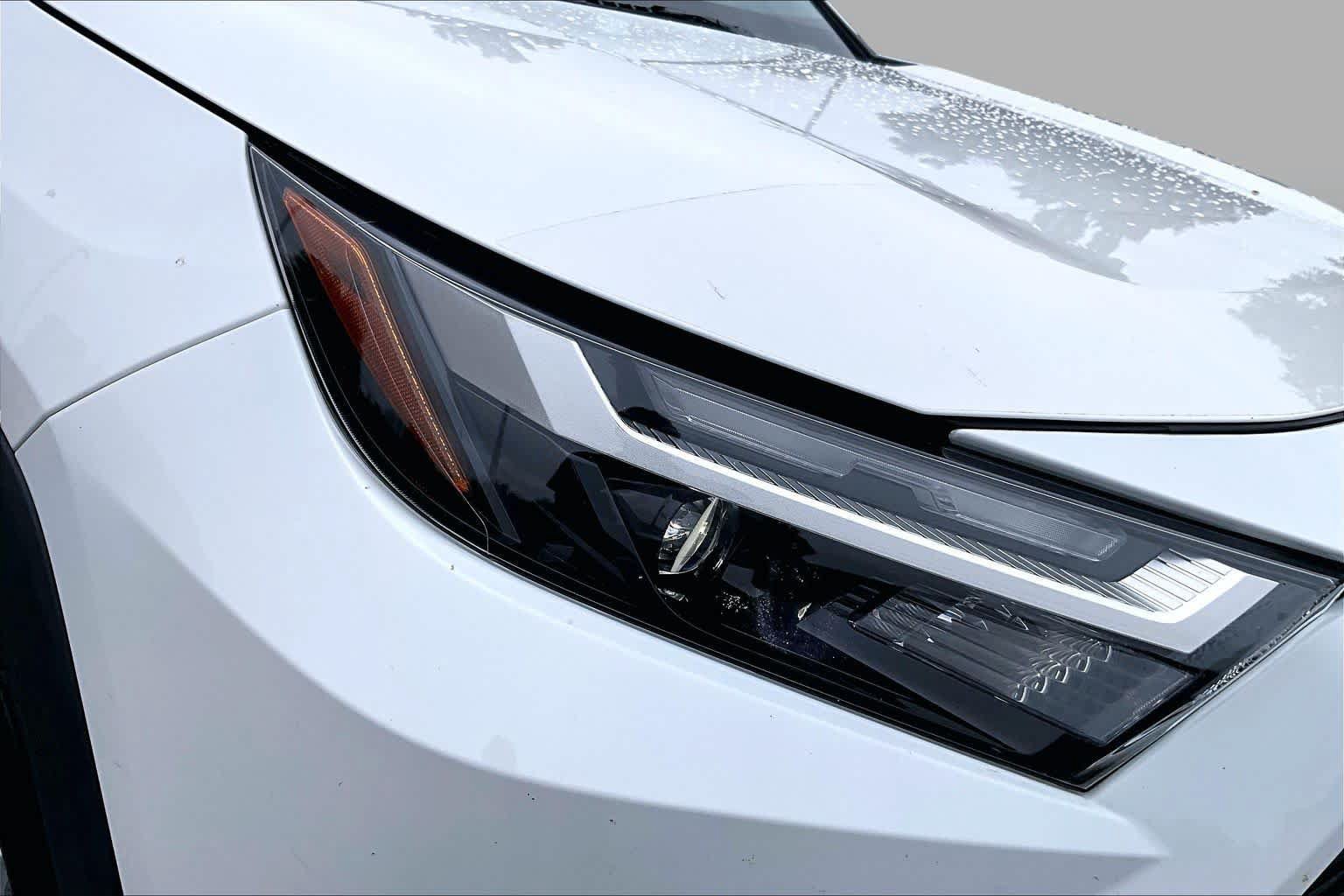 Used 2023 Toyota RAV4 XLE w/ Convenience Package FWD image 28