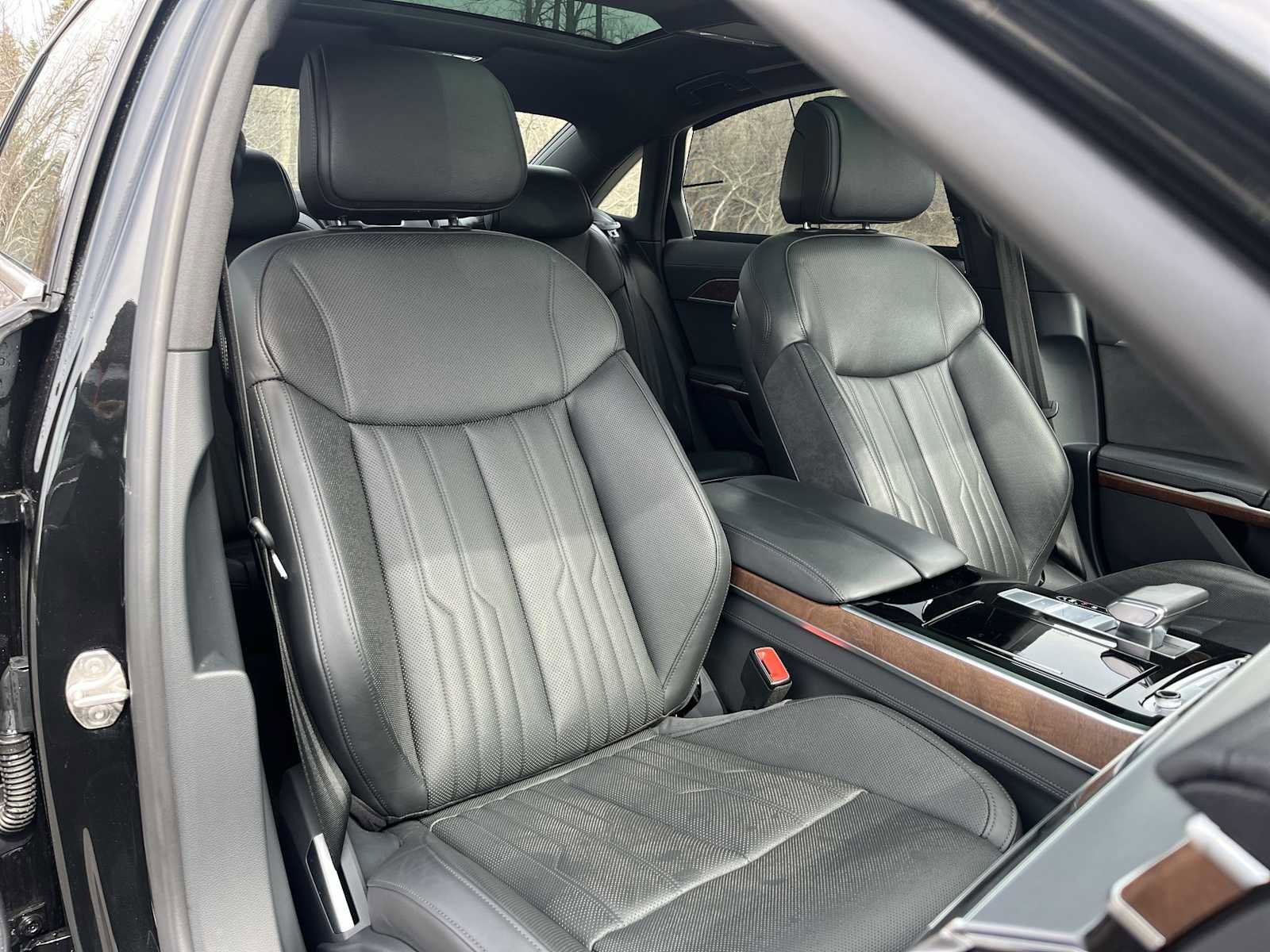 Used 2023 Audi A8 L 3.0T w/ Comfort Plus Package image 35