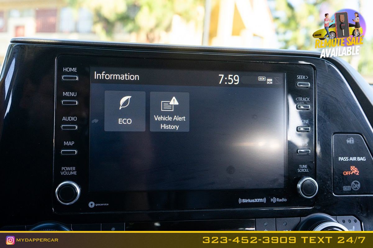 Used 2020 Toyota Highlander XLE FWD image 36