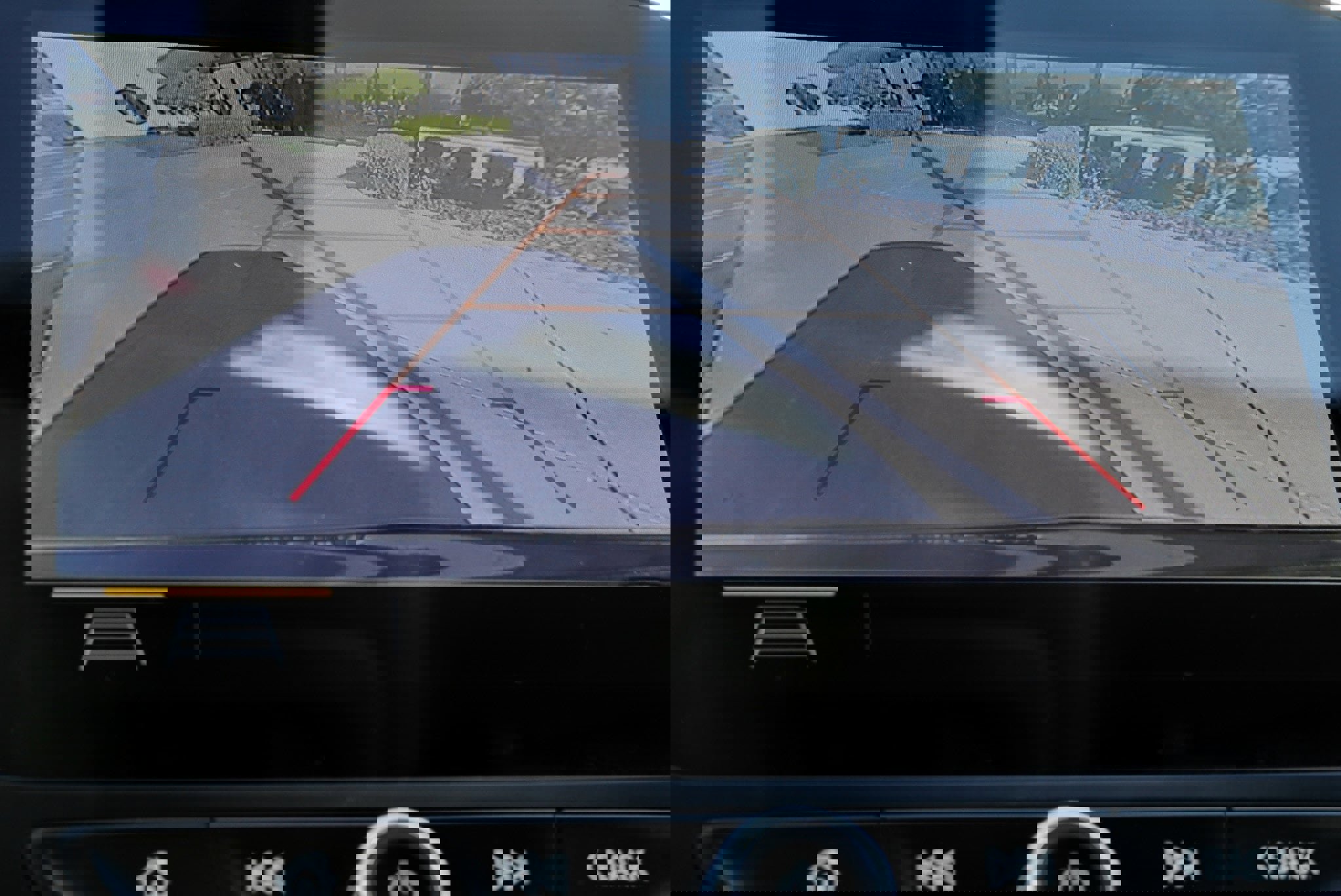 Used 2020 Chevrolet Equinox Premier w/ Premier Redline Edition image 41