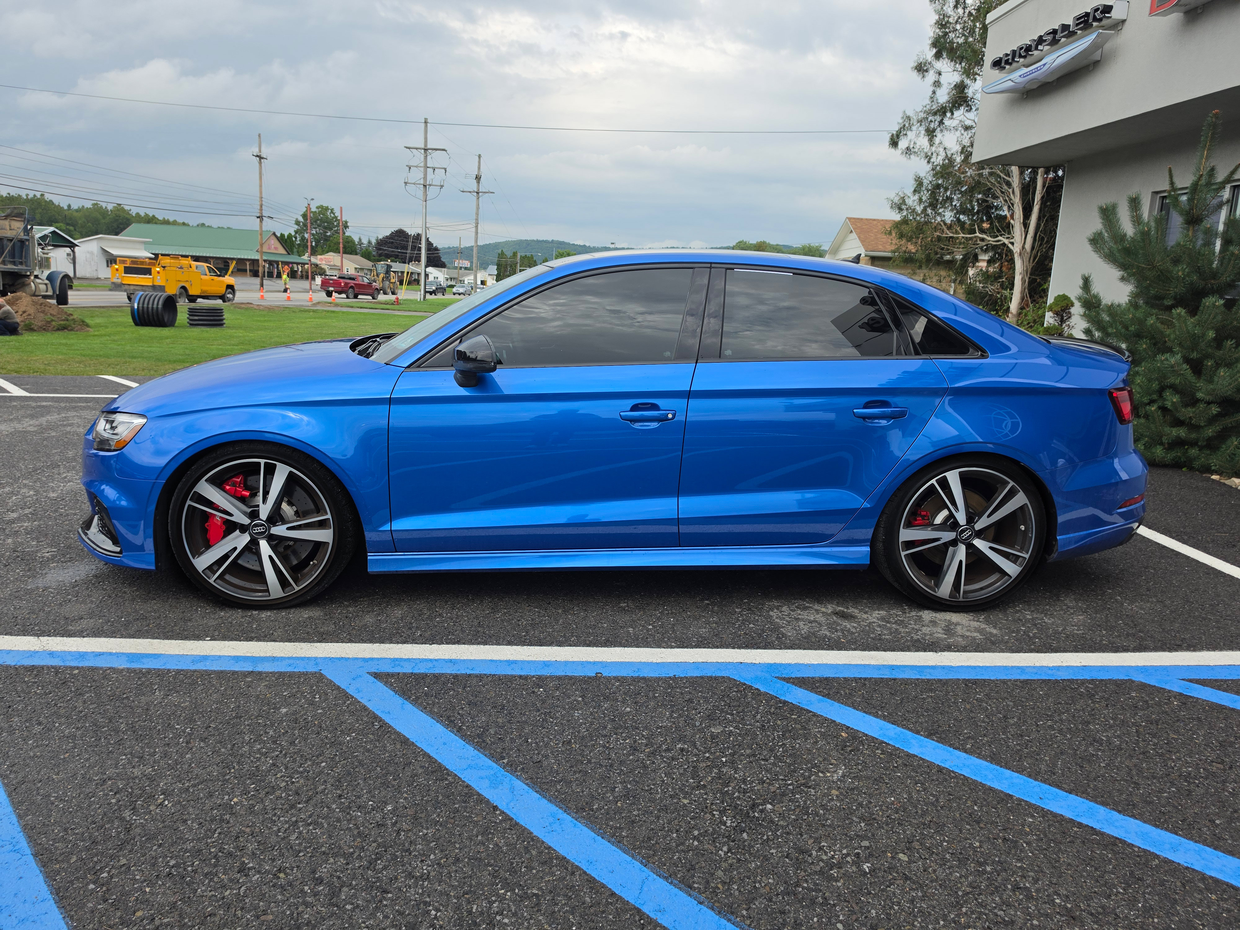 Used 2019 Audi RS 3 w/ Technology Package AWD/4WD image 6