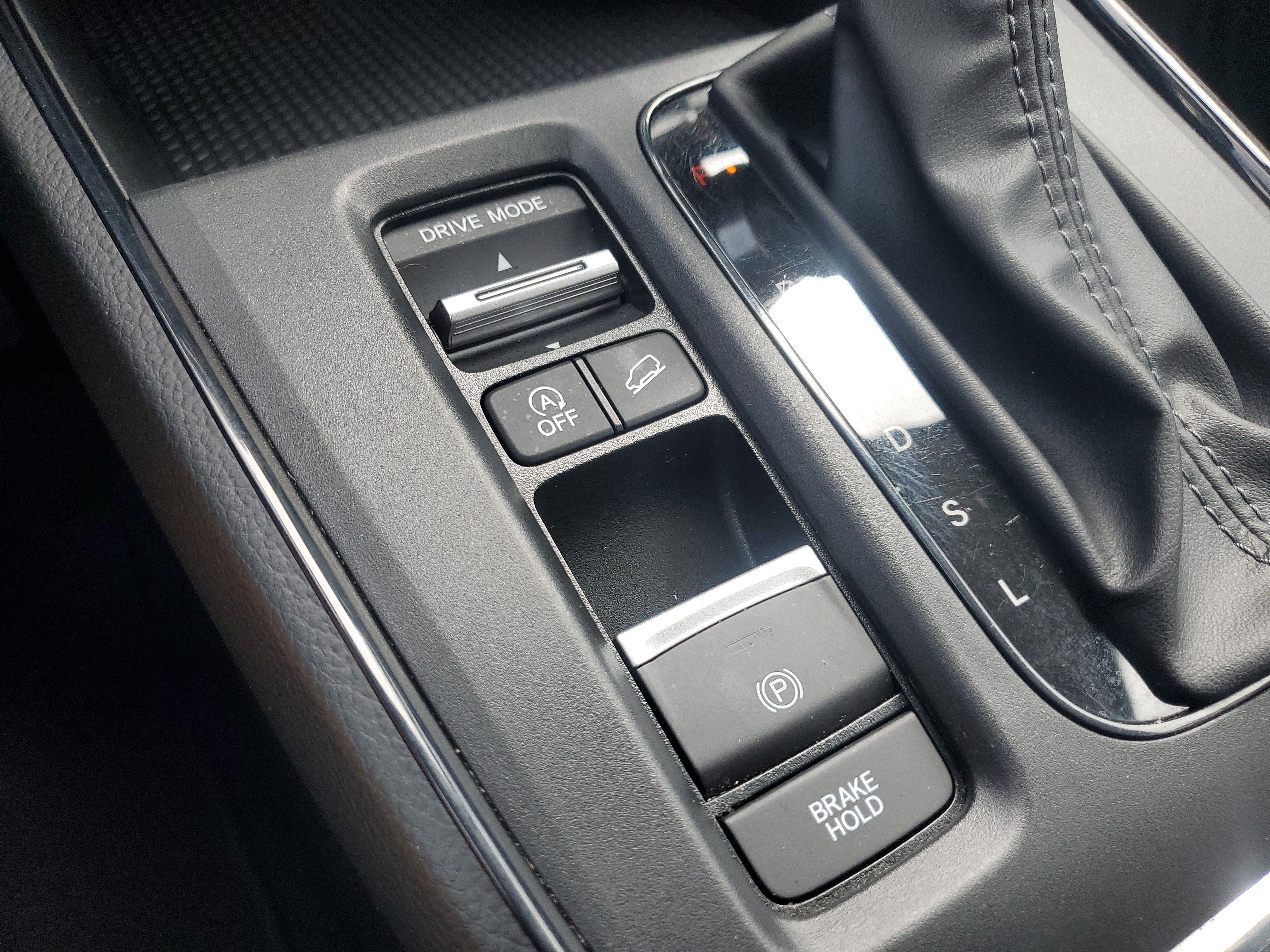 Used 2024 Honda CR-V LX image 28