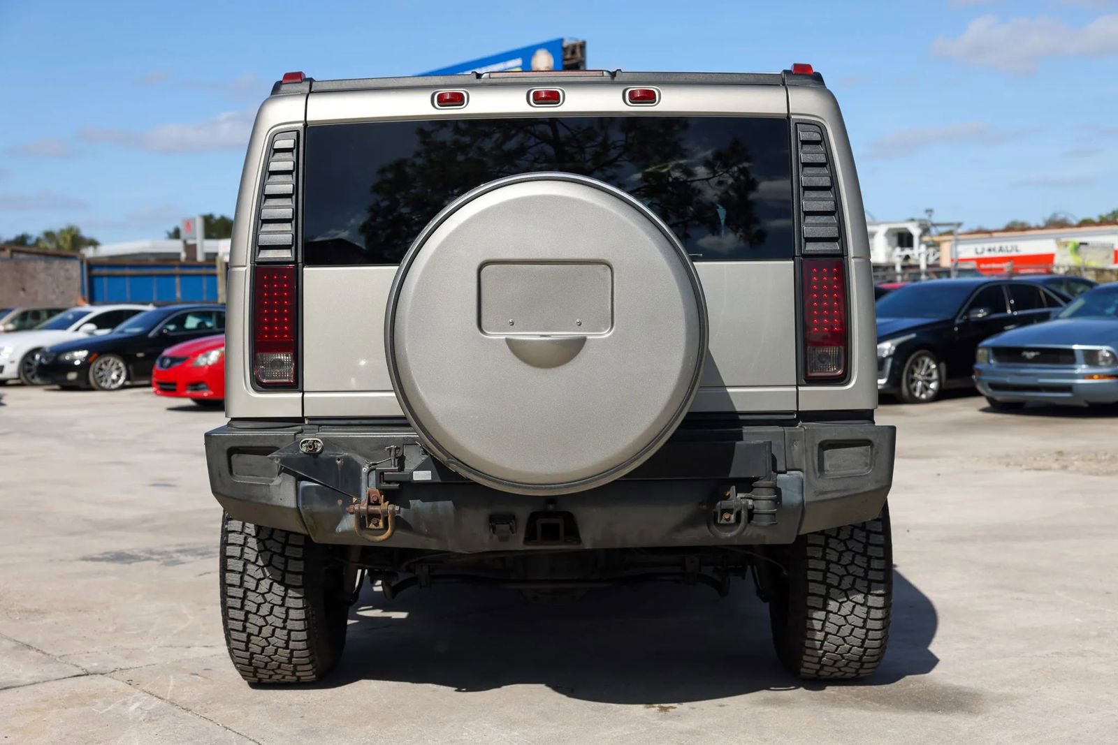 Used 2003 HUMMER H2 w/ Preferred Equipment Group image 4