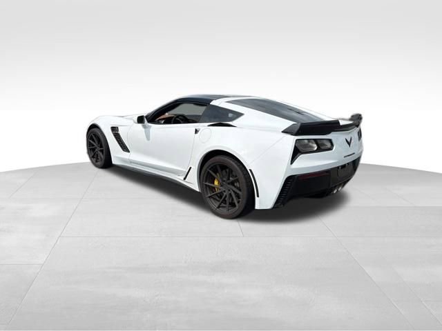 Used 2016 Chevrolet Corvette Z06 w/ 2LZ Preferred Equipment Group RWD image 5