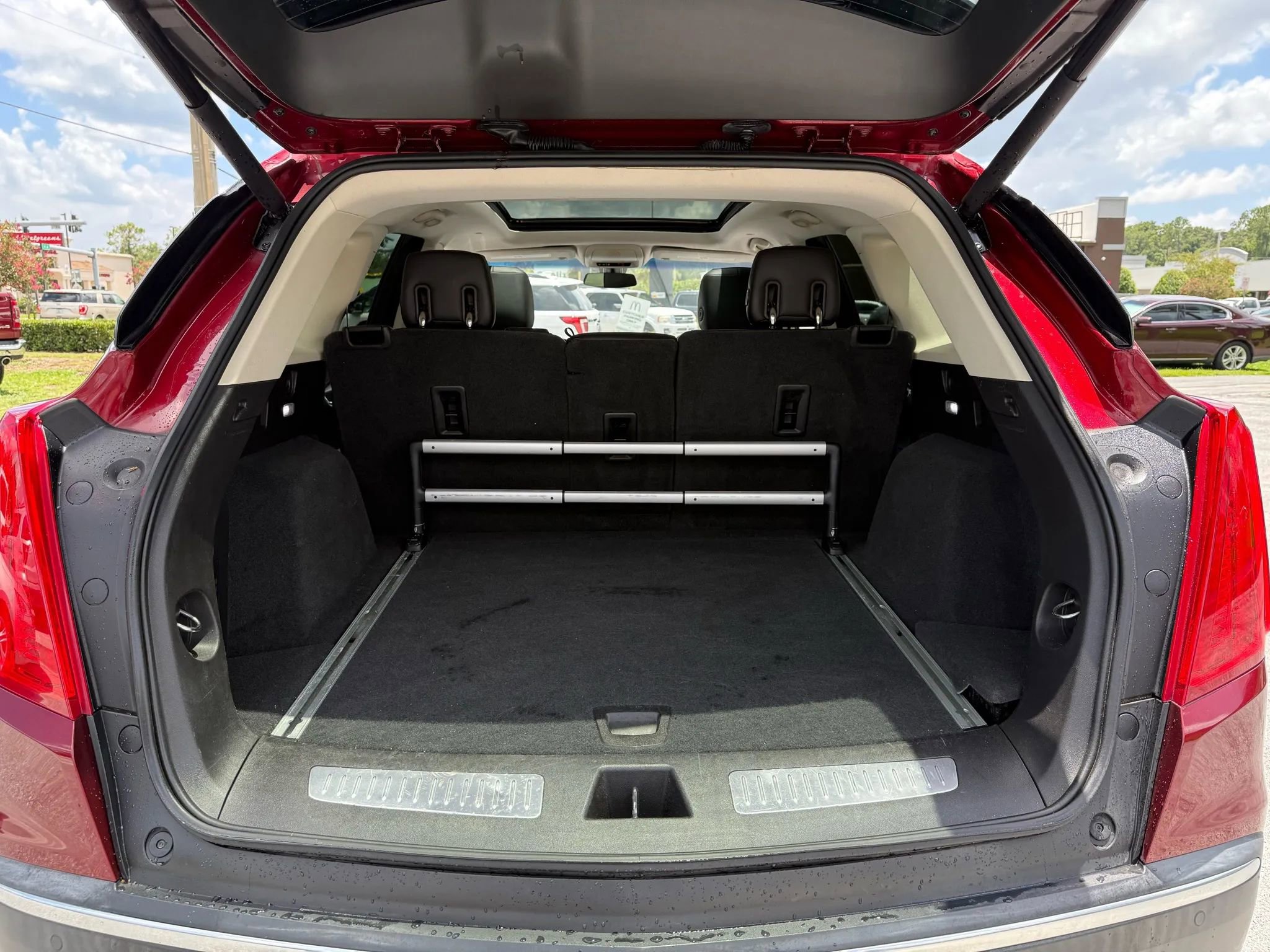 Used 2017 Cadillac XT5 Luxury FWD image 15
