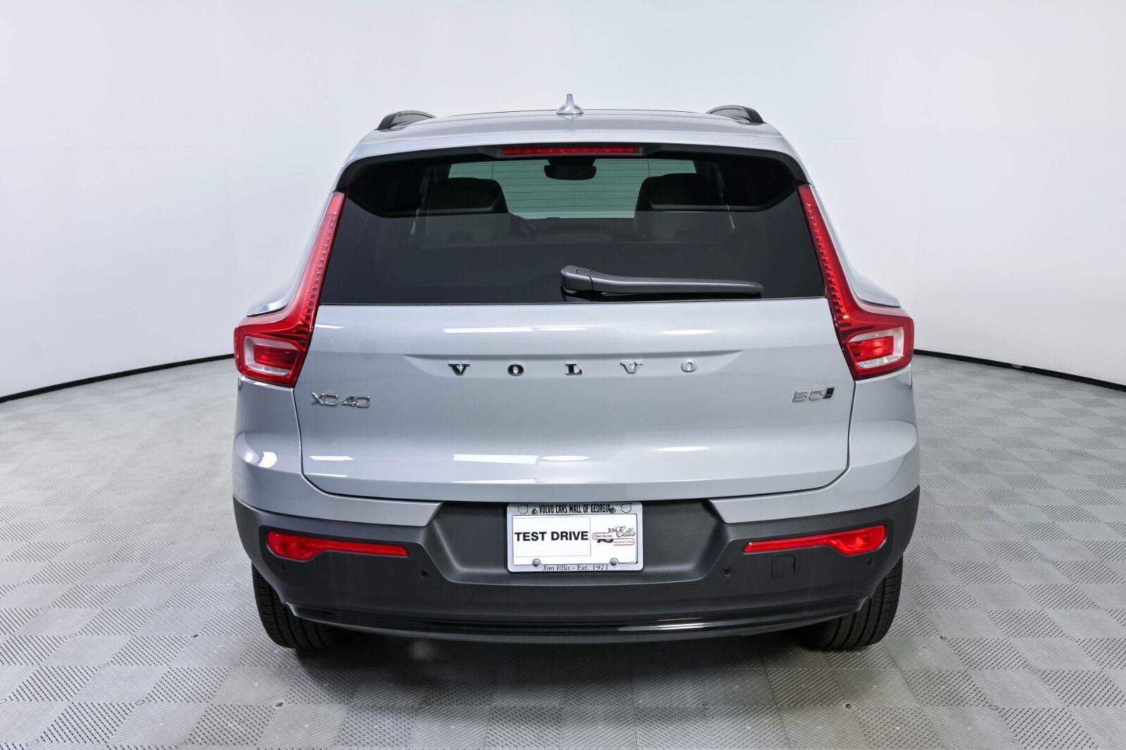 New 2026 Volvo XC40 B5 Plus w/ Climate Package AWD/4WD image 29