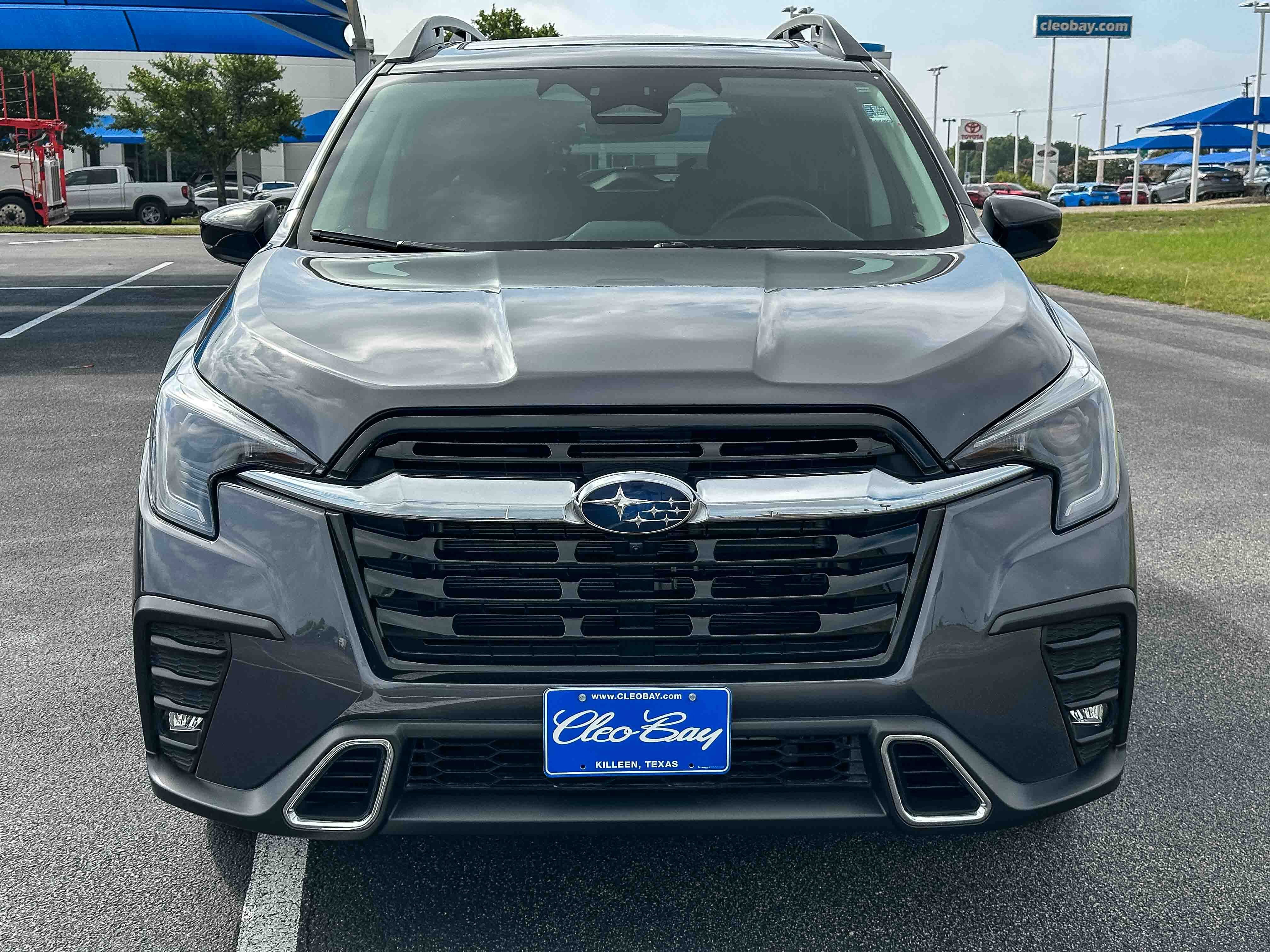 Used 2024 Subaru Ascent Touring AWD/4WD image 11