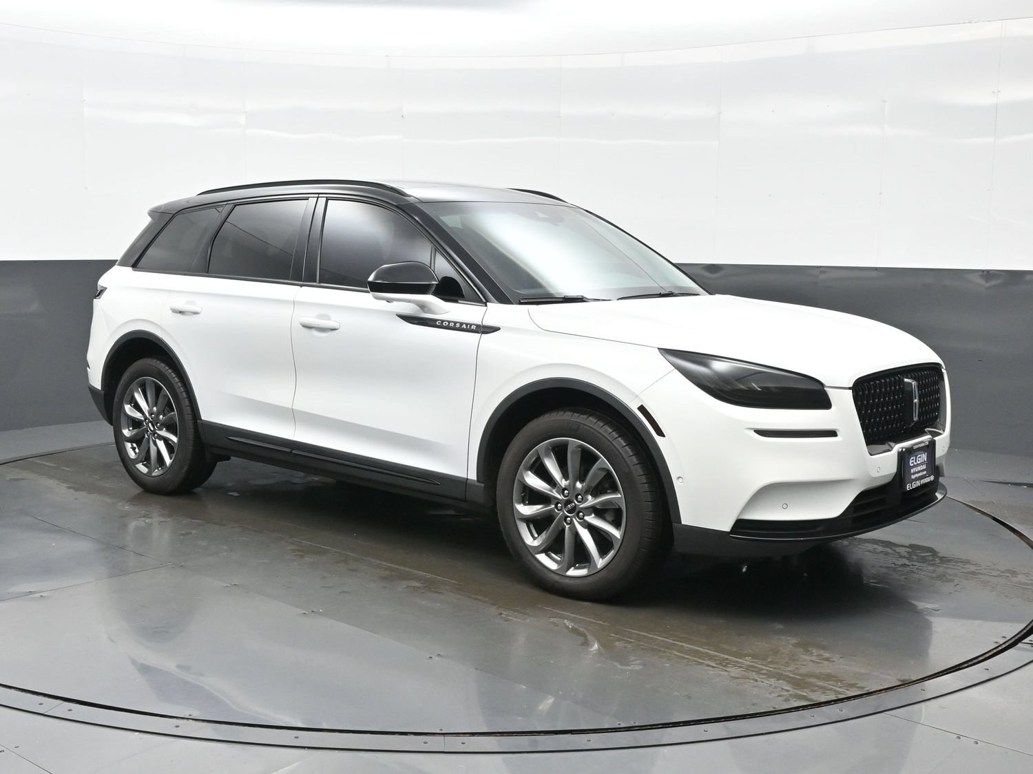 Used 2022 Lincoln Corsair AWD w/ Premium Package image 8