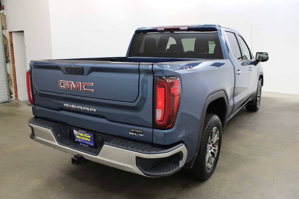 Used 2024 GMC Sierra 1500 SLT AWD/4WD image 4