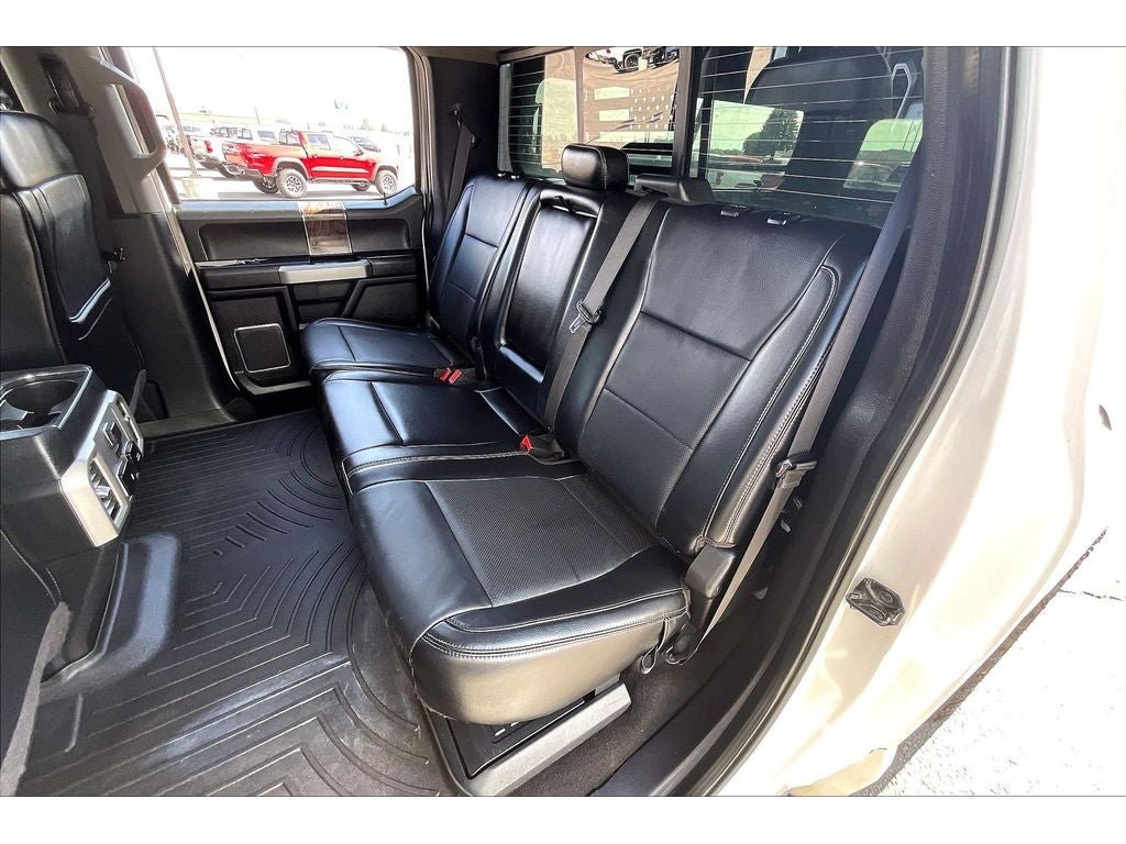 Used 2019 Ford F250 Lariat w/ Lariat Ultimate Package AWD/4WD image 27