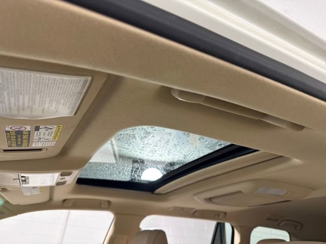 Used 2013 Toyota Land Cruiser image 27