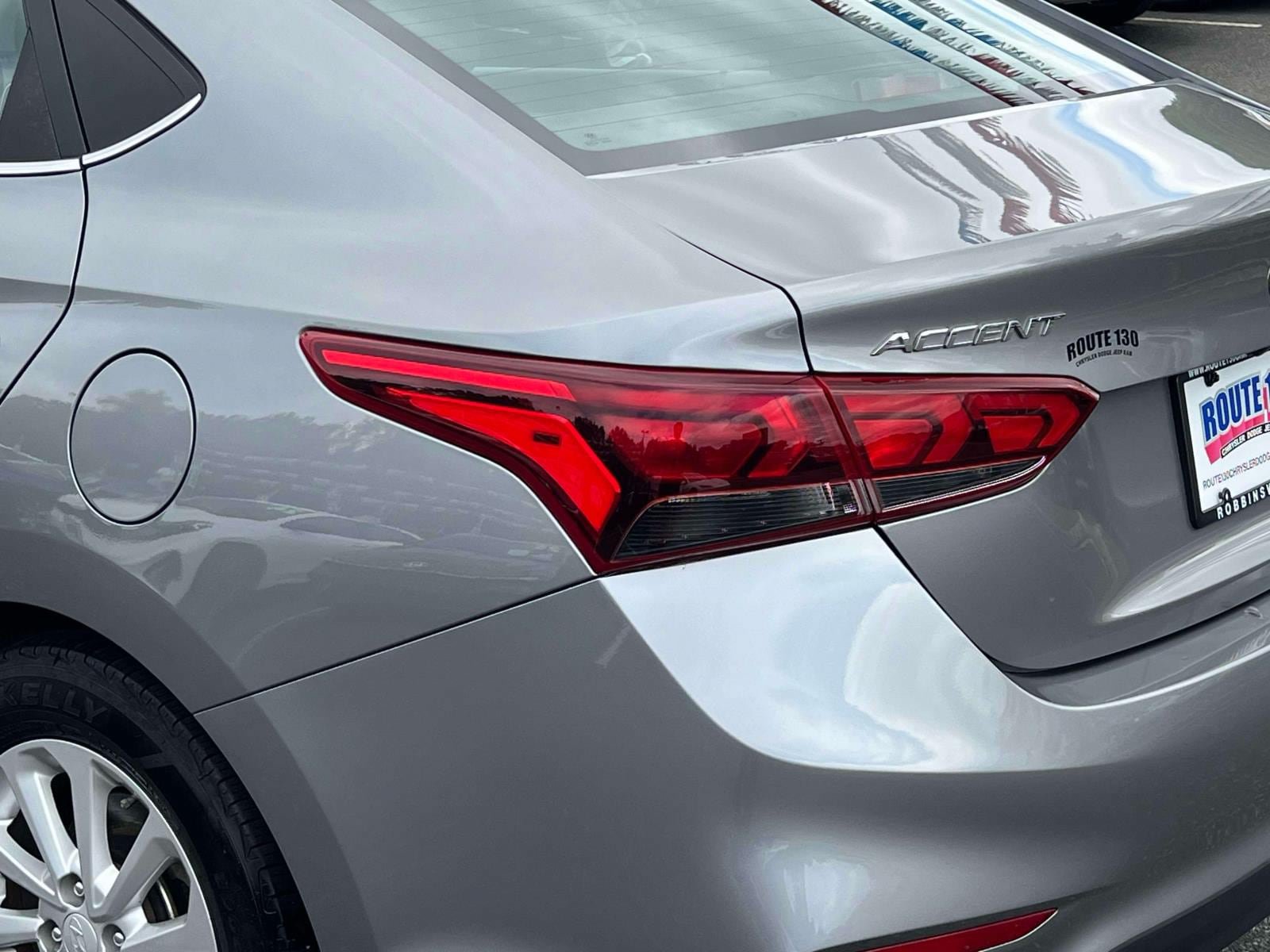 Used 2022 Hyundai Accent SEL FWD image 8