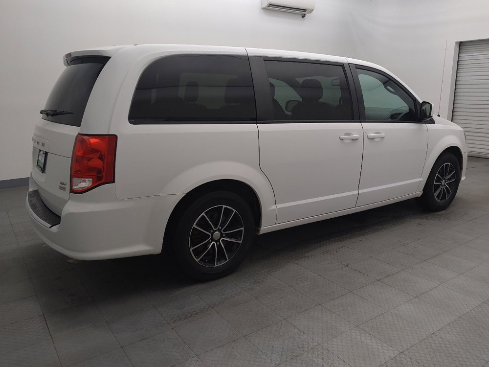 Used 2019 Dodge Grand Caravan GT image 10