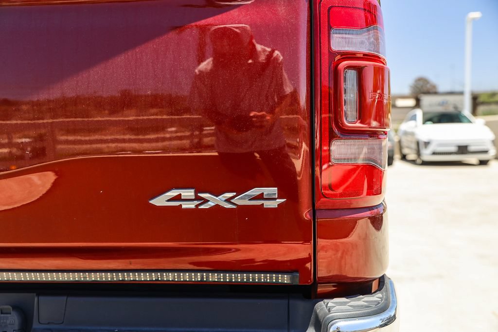 Used 2020 RAM 1500 Laramie AWD/4WD image 10