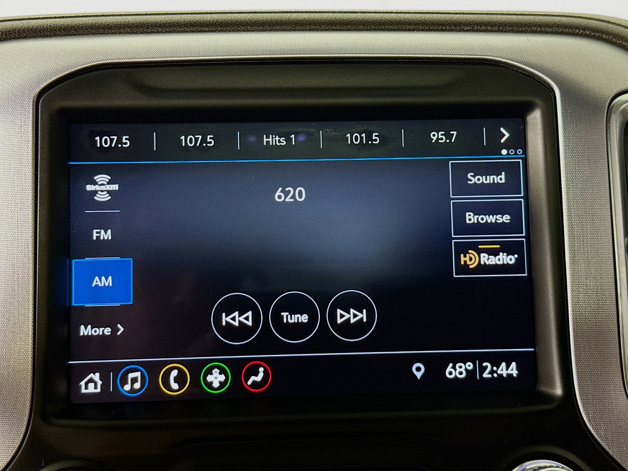 Used 2019 GMC Sierra 1500 SLT w/ Driver Alert Package I image 16