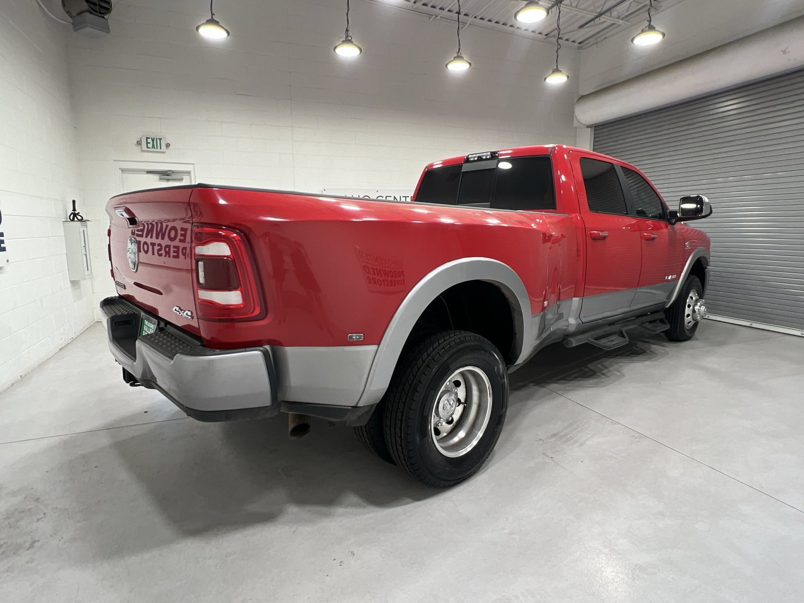 Used 2021 RAM 3500 Laramie AWD/4WD image 8